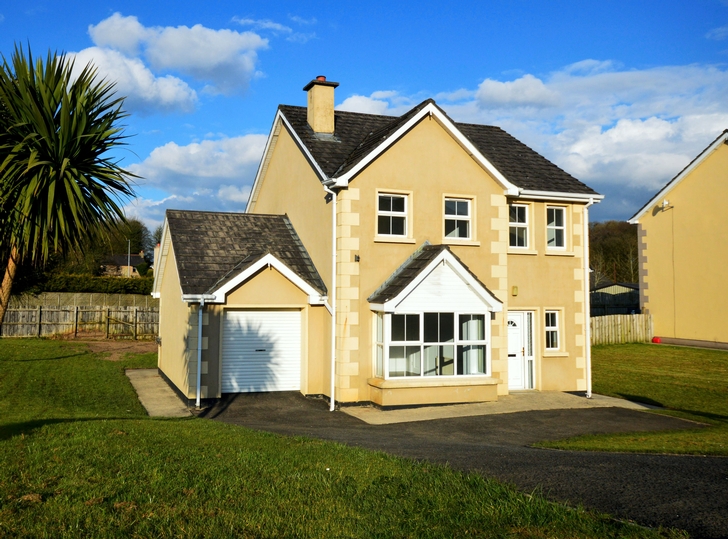 33 St. Jude's Court, Lifford, Co. Donegal, F93 N8YF