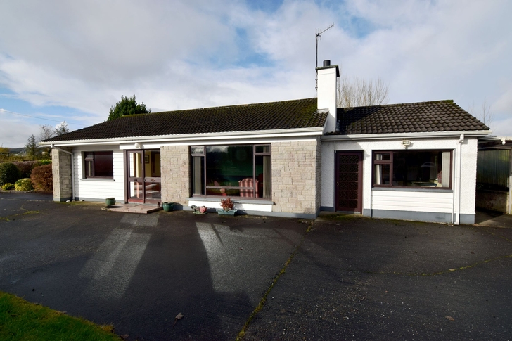 Donegal Road, Ballybofey, Co. Donegal, F93 F77V