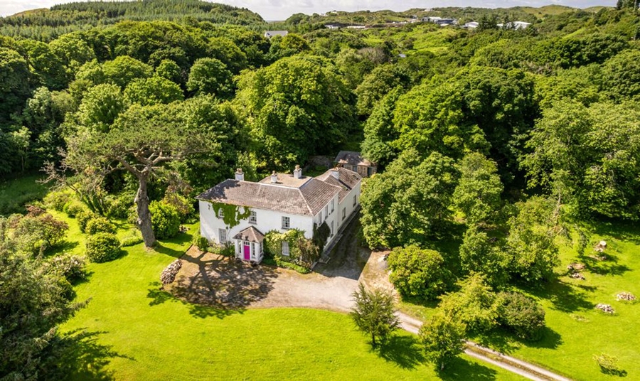 The Old Rectory, Glebe, Killybegs, Co. Donegal, F94 N7Y3