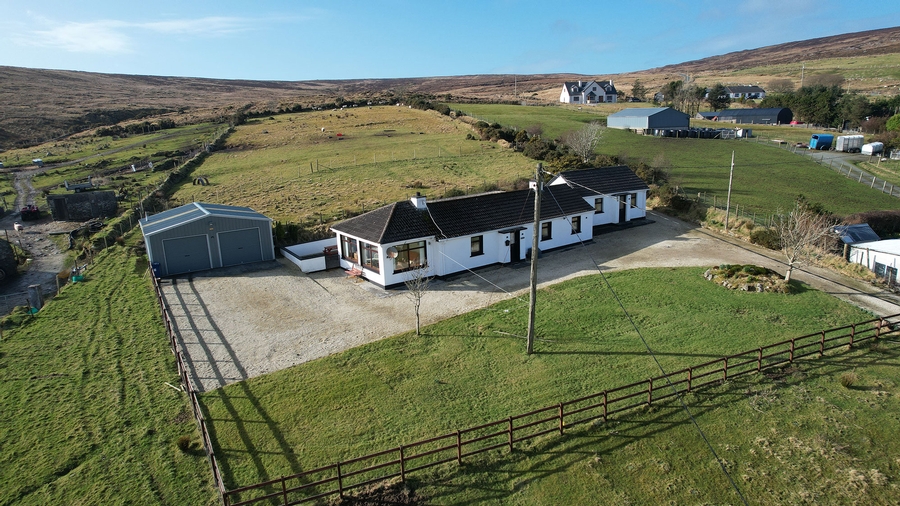 Garrydene Cottage, Meenacharvy, Carrick, Co Donegal, F94 N2P8