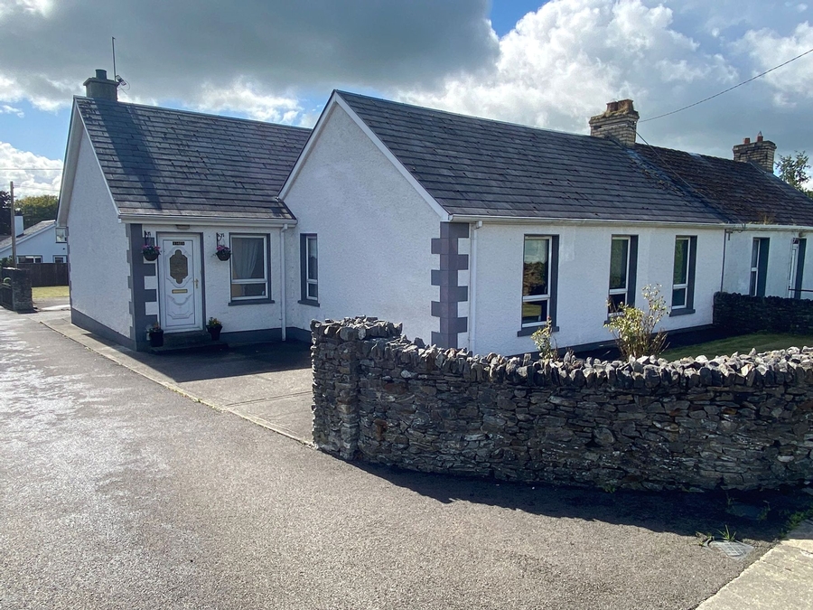 No 143 Milltown, Convoy, Co Donegal, F93 X9WV
