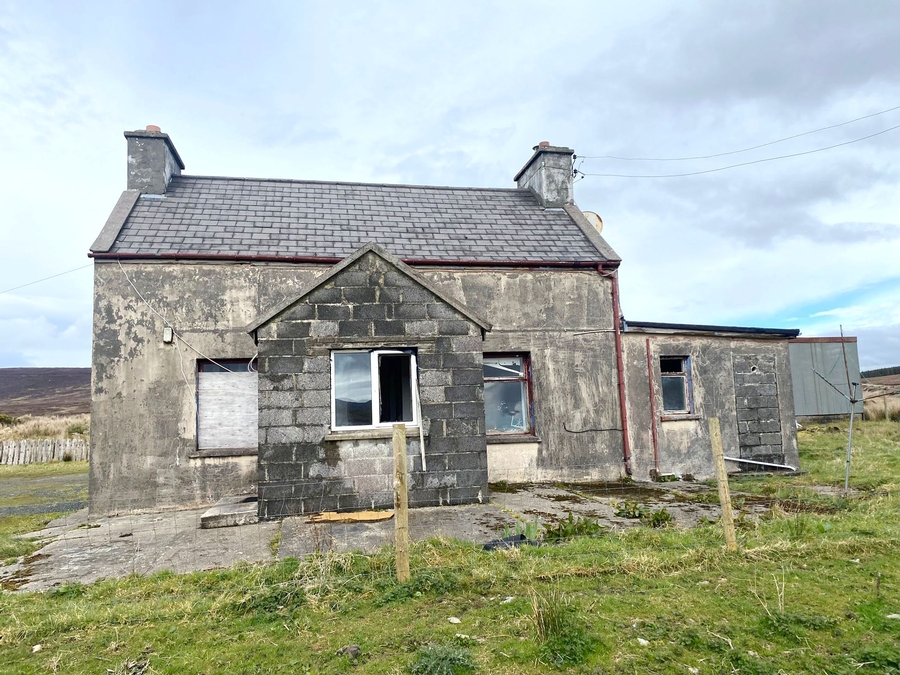 Owenteskna, Glencolmcille, Co Donegal, F94 P2R2