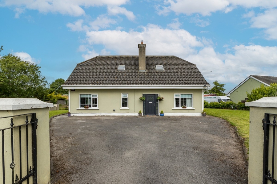 Fleenstown, The Ward, Co. Meath D11 AK82