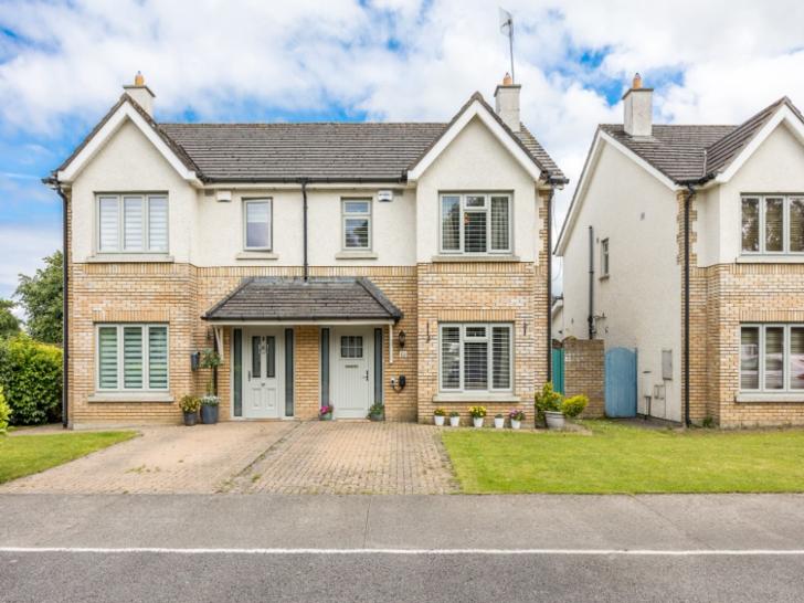 2 The Avenue, Milltree Park, Ratoath, Co. Meath A85 Y864