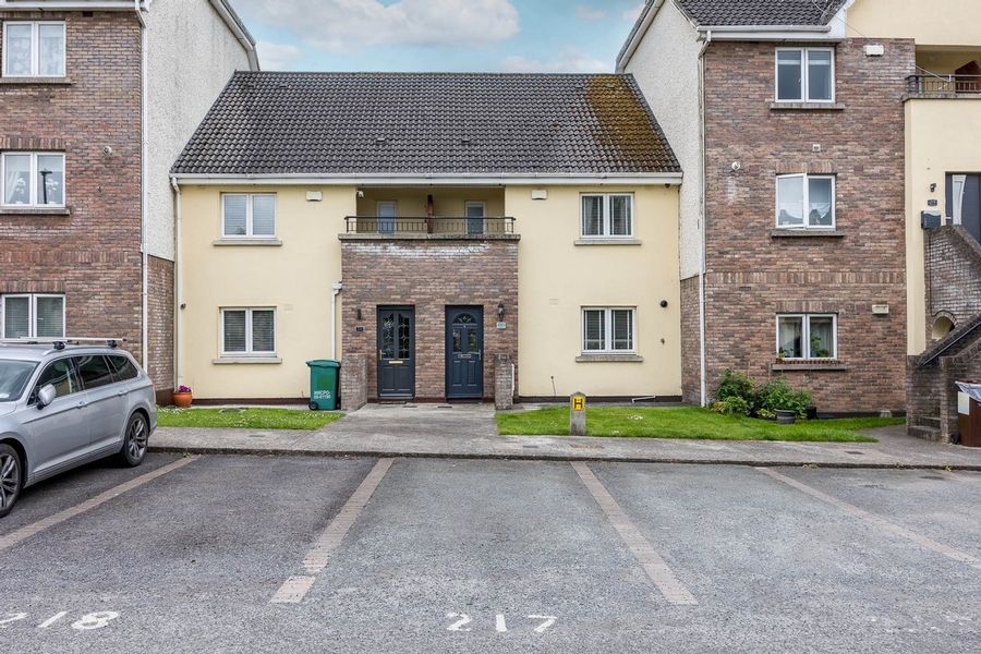 221 Cluain Ri, Ashbourne, Co. Meath A84 EN24