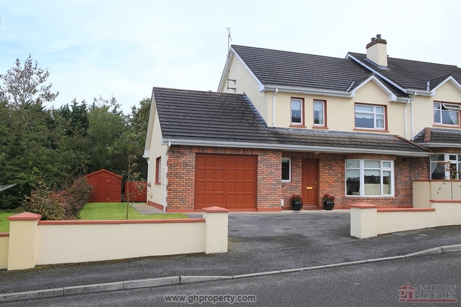 No.9 Rosog, Willowfield Road, Ballinamore, Co. Leitrim N41 H588