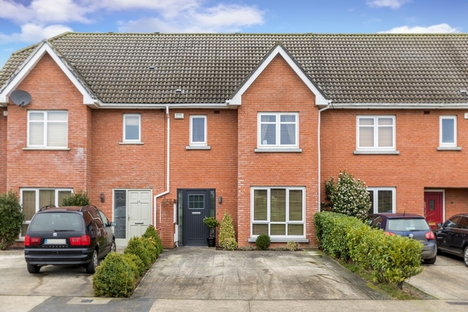 33 Somerville, Ratoath, Co Meath.