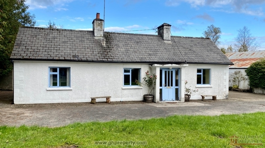 Greagh Cross, Aughavas, Co. Leitrim N41 E004