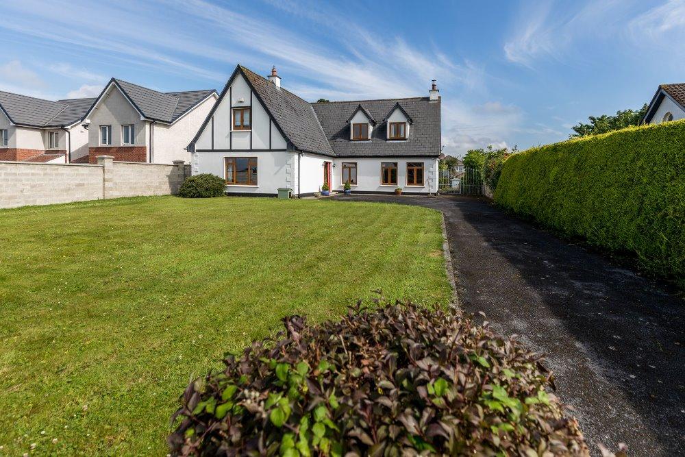 Long Acre, Dunshaughlin Road, Ratoath, Co Meath A85 KH56