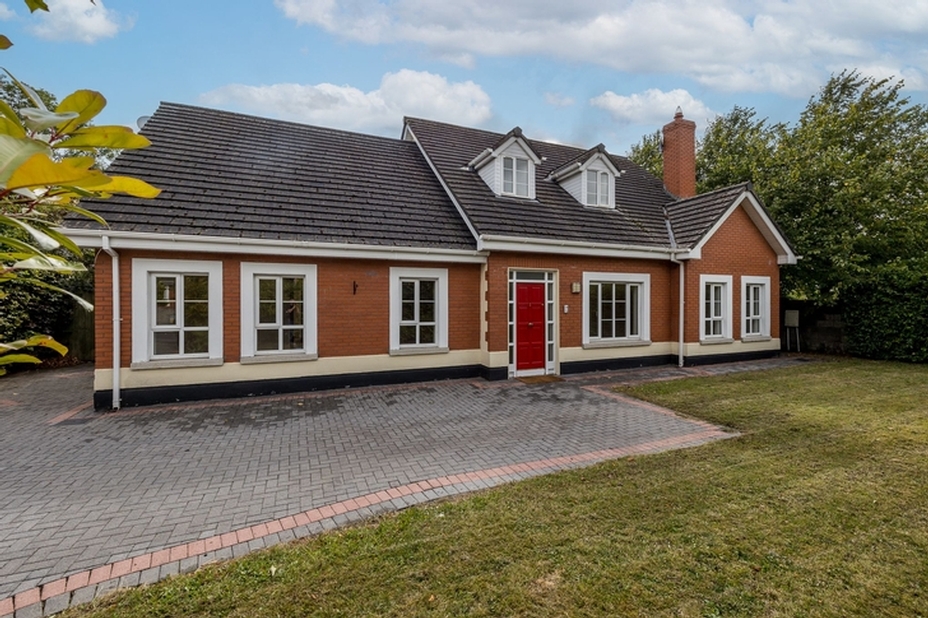 1 Cairn Manor, Ratoath, Co. Meath, A85 PK12