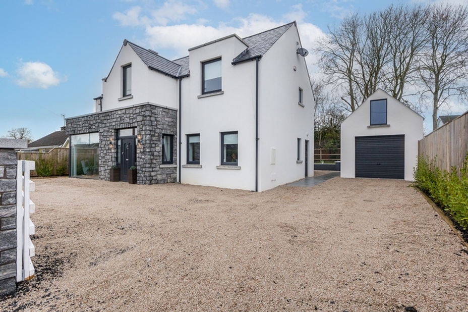 Fairyhouse Manor, Glascarn Lane, Ratoath, Co. Meath, A85 C663
