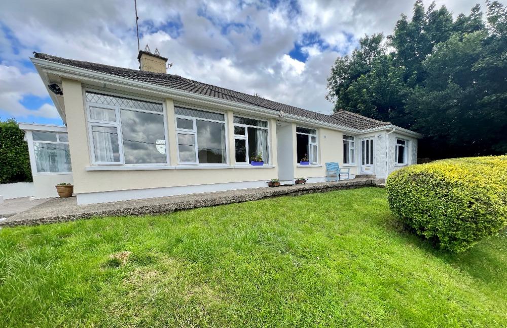 Hillcrest, Carrigallen, Co Leitrim H12 EW24