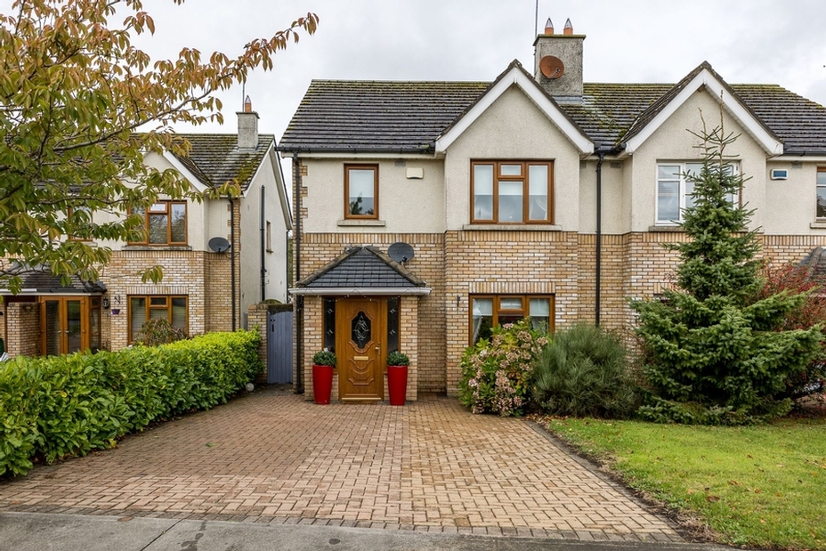 2 The Grove, Milltree Park, Ratoath, Co. Meath, A85 HA24.