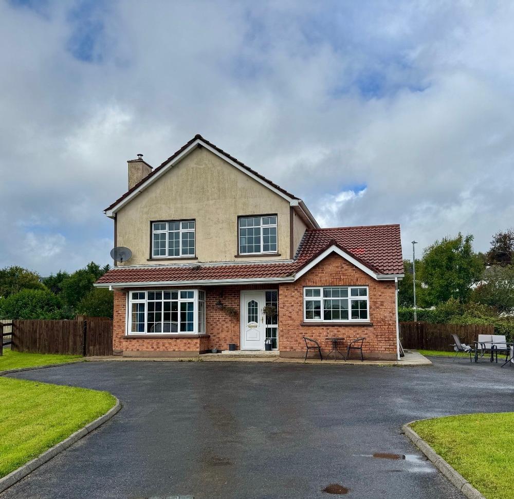 No15 Hillcrest Grove, Drumshanbo, Co Leitrim