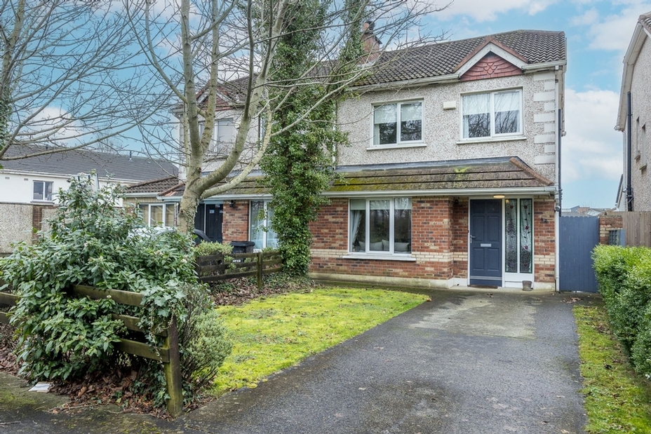 42 Bramblefield View, Clonee, Dublin 15, D15 DKH4