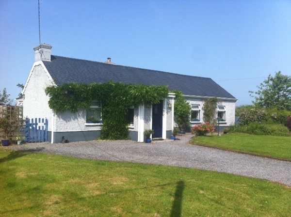 Lavender Cottage, Tooman, Dromod, Co. Leitrim.