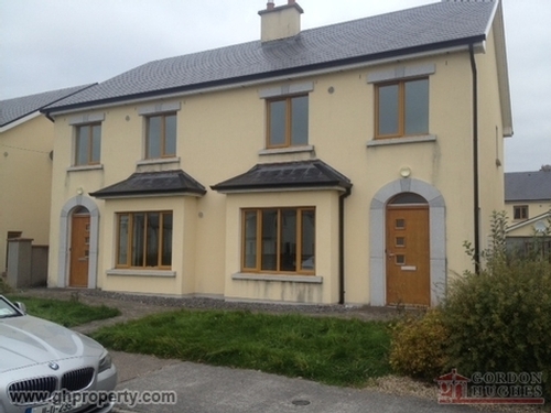 No 12 & 13 Oakport, Cootehall, Carrick on Shannon, Co. Roscommon
